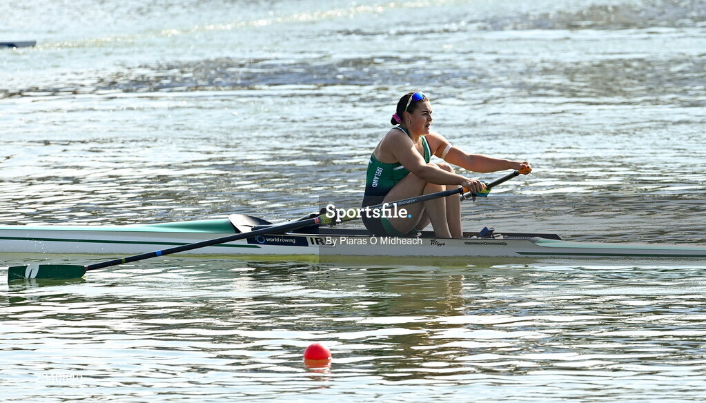 25 September 2022; Alison Bergin of Ireland on her way to finishing fifth in the Women's Single Sculls Final C in a time of 07:55.06, during day 8 of the World Rowing Championships 2022 at Racice in Czech Republic. Photo by Piaras Ó Mídheach/Sportsfile