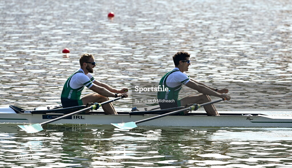 25 September 2022; Konan Pazzaia, left, and Philip Doyle of Ireland on their way to winning the Men's Double Sculls Final C, in a time of 06:18.32, during day 8 of the World Rowing Championships 2022 at Racice in Czech Republic. Photo by Piaras Ó Mídheach/Sportsfile