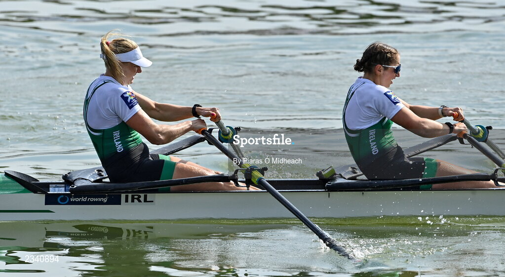 25 September 2022; Sanita Puspure, left, and Zoe Hyde of Ireland on their way to finishing third in the Women's Double Sculls Final A, in a time of 06:52.81, during day 8 of the World Rowing Championships 2022 at Racice in Czech Republic. Photo by Piaras Ó Mídheach/Sportsfile