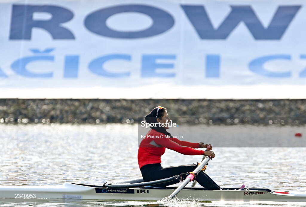 25 September 2022; Mahsa Javer of Iran on her way to winning the Women's Single Sculls Final D, in a time of 08:01.58, during day 8 of the World Rowing Championships 2022 at Racice in Czech Republic. Photo by Piaras Ó Mídheach/Sportsfile