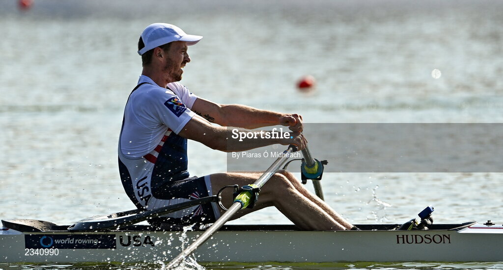 25 September 2022; Benjamin Davison of USA on his way to finishing second in the Men's Single Sculls Final B, in a time of 06:58.72, during day 8 of the World Rowing Championships 2022 at Racice in Czech Republic. Photo by Piaras Ó Mídheach/Sportsfile
