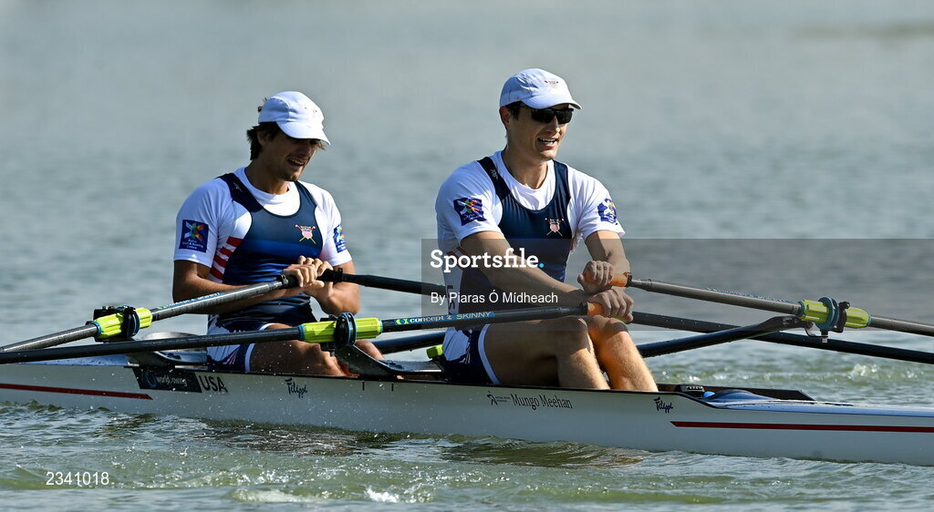 25 September 2022; Sorin Koszyk, left, and Thomas Phifer of USA on their way to winning the Men's Double Sculls Final B, in a time of 06:19.31, during day 8 of the World Rowing Championships 2022 at Racice in Czech Republic. Photo by Piaras Ó Mídheach/Sportsfile