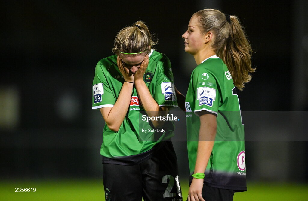 22 October 2022; Erin McLaughlin, left, and Tara O'Hanlon of Peamount United after their side's drawn SSE Airtricity Women's National League match between Peamount United and Wexford Youths at PRL Park in Greenogue, Dublin. Photo by Seb Daly/Sportsfile