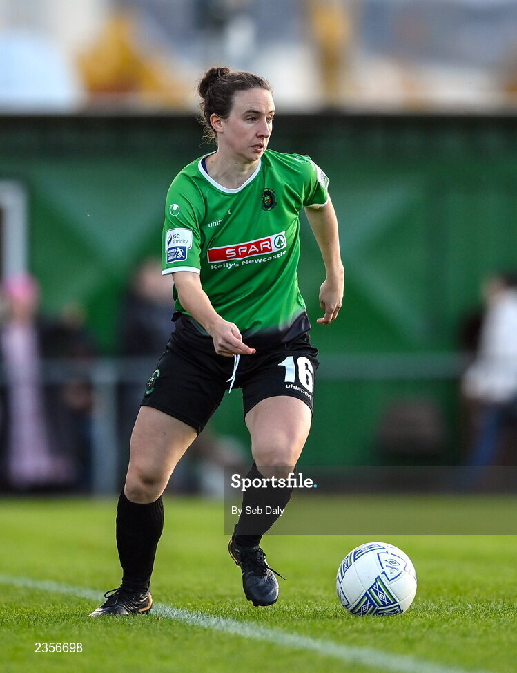 22 October 2022; Karen Duggan of Peamount United during the SSE Airtricity Women's National League match between Peamount United and Wexford Youths at PRL Park in Greenogue, Dublin. Photo by Seb Daly/Sportsfile