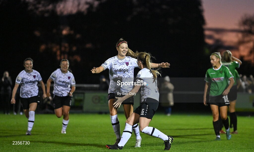22 October 2022; Kylie Murphy of Wexford Youths, right, celebrates with teammate Becky Watkins after scoring their side's second goal during the SSE Airtricity Women's National League match between Peamount United and Wexford Youths at PRL Park in Greenogue, Dublin. Photo by Seb Daly/Sportsfile