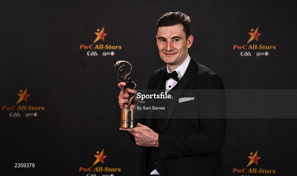 28 October 2022; Clare hurler David Fitzgerald with his PwC All-Star award at the PwC All-Stars Awards 2022 at the Convention Centre in Dublin.  Photo by Sam Barnes/Sportsfile