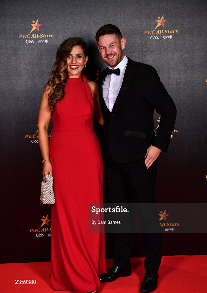 28 October 2022; Michael Mangan and Áine Seagrave on arrival at the PwC All-Stars Awards 2022 at the Convention Centre in Dublin. Photo by Sam Barnes/Sportsfile