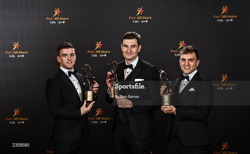 28 October 2022; Clare hurlers, from left, Tony Kelly, David Fitzgerald and Shane O'Donnell with their PwC All-Star awards at the PwC All-Stars Awards 2022 at the Convention Centre in Dublin. Photo by Sam Barnes/Sportsfile