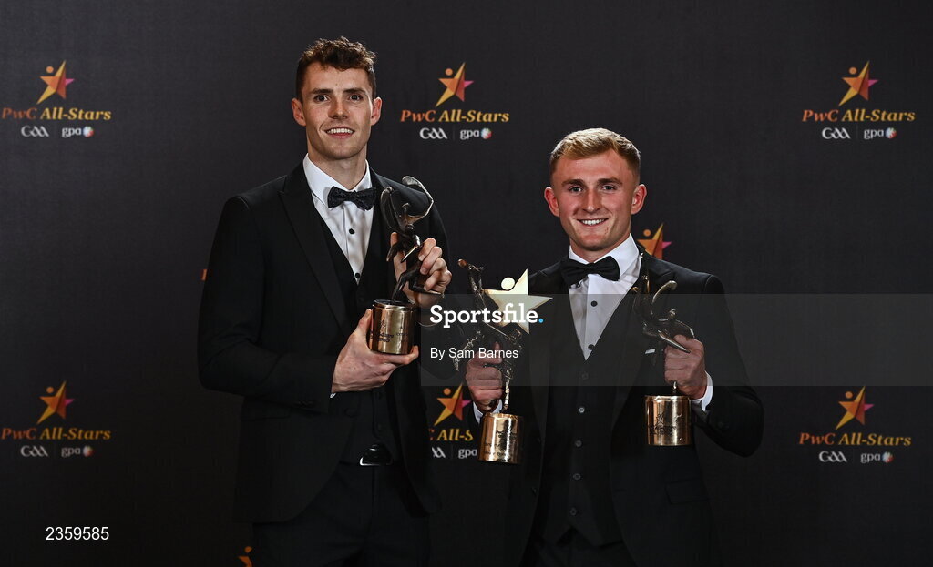 28 October 2022; Kilkenny and O'Loughlin Gaels hurlers, from left, Huw Lawlor and Mikey Butler with their PwC All-Star awards at the PwC All-Stars Awards 2022 at the Convention Centre in Dublin. Photo by Sam Barnes/Sportsfile