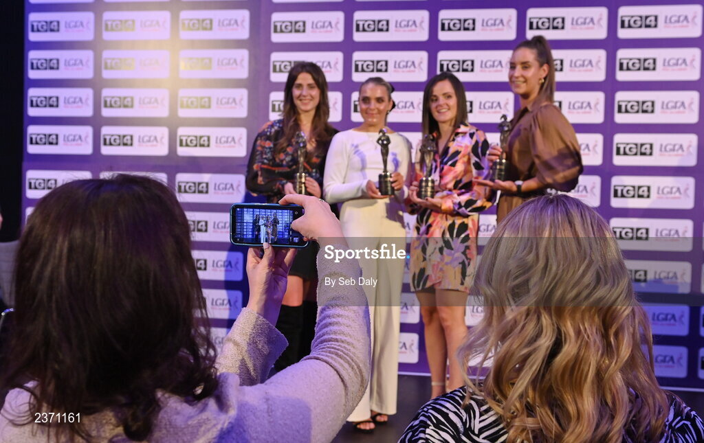 4 November 2022; Wexford players, from left, Róisín Murphy, Sarah Harding, Caitríona Murray and Aisling Murphy with their TG4 Intermediate Team of the Championship awards at the 2022 TG4 Teams of the Championship awards night at Croke Park, Dublin. Photo by Seb Daly/Sportsfile