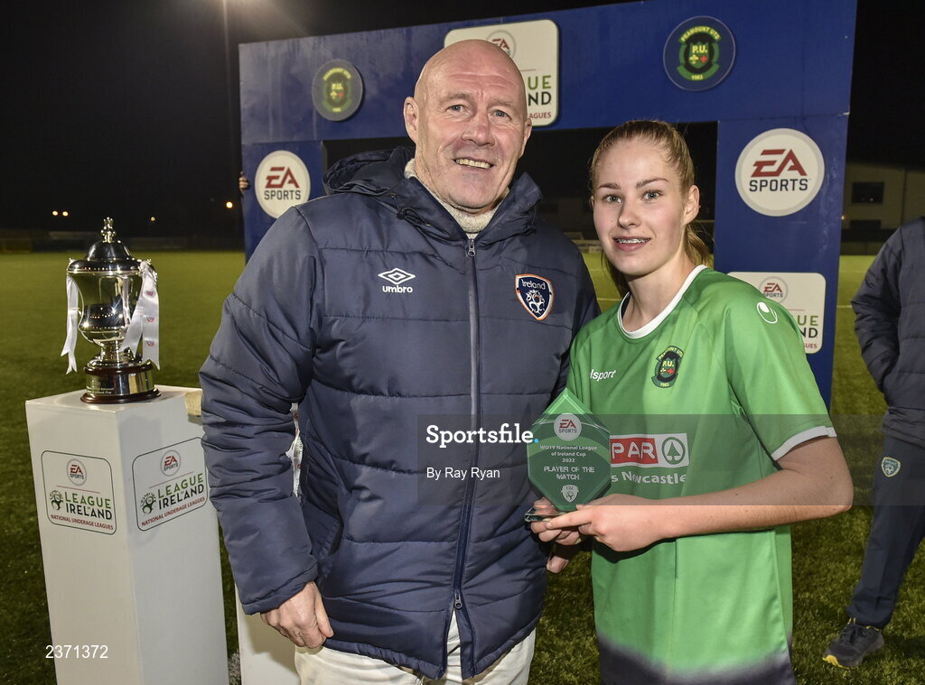 4 November 2022; Dave Connell presents Palyer of the match award to Tala O’Hanlomn of Peamont in the  EA SPORTS Women's National Under-19 League Cup Final match between Peamount United and Shamrock Rovers at Athlone Town Stadium in Athlone, Westmeath. Photo by Ray Ryan/Sportsfile