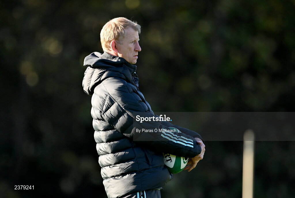 14 November 2022; Head coach Leo Cullen during Leinster rugby squad training at UCD in Dublin. Photo by Piaras Ó Mídheach/Sportsfile