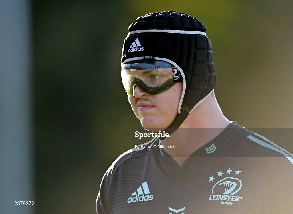 14 November 2022; Thomas Connolly during Leinster rugby squad training at UCD in Dublin. Photo by Piaras Ó Mídheach/Sportsfile