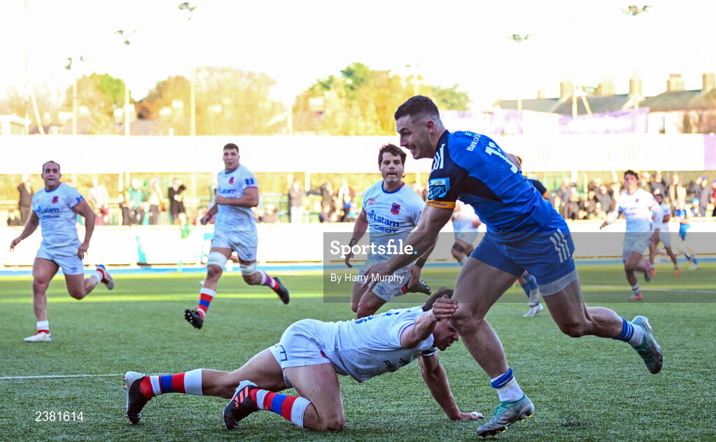 18 November 2022; Andrew Smith of Leinster evades the tackle of Santiago Videla of Chile on his way to scoring his side's fourth try during the Bank of Ireland friendly match between Leinster and Chile at Energia Park in Dublin. Photo by Harry Murphy/Sportsfile