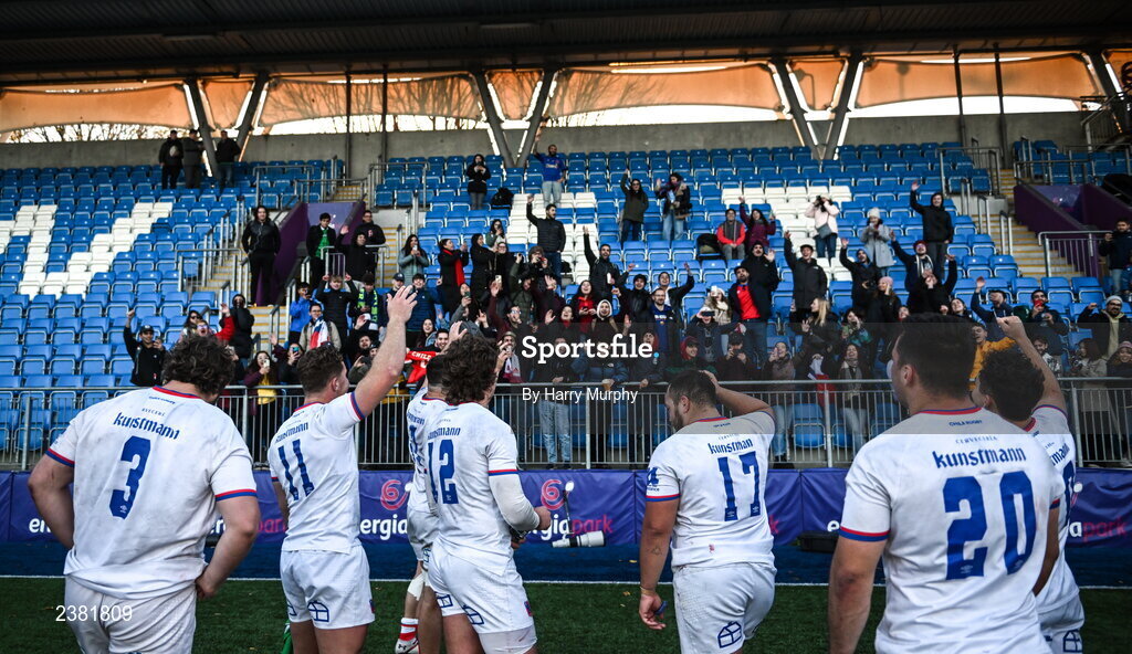 18 November 2022; Chile players acknowledge their supporters after the Bank of Ireland friendly match between Leinster and Chile at Energia Park in Dublin. Photo by Harry Murphy/Sportsfile