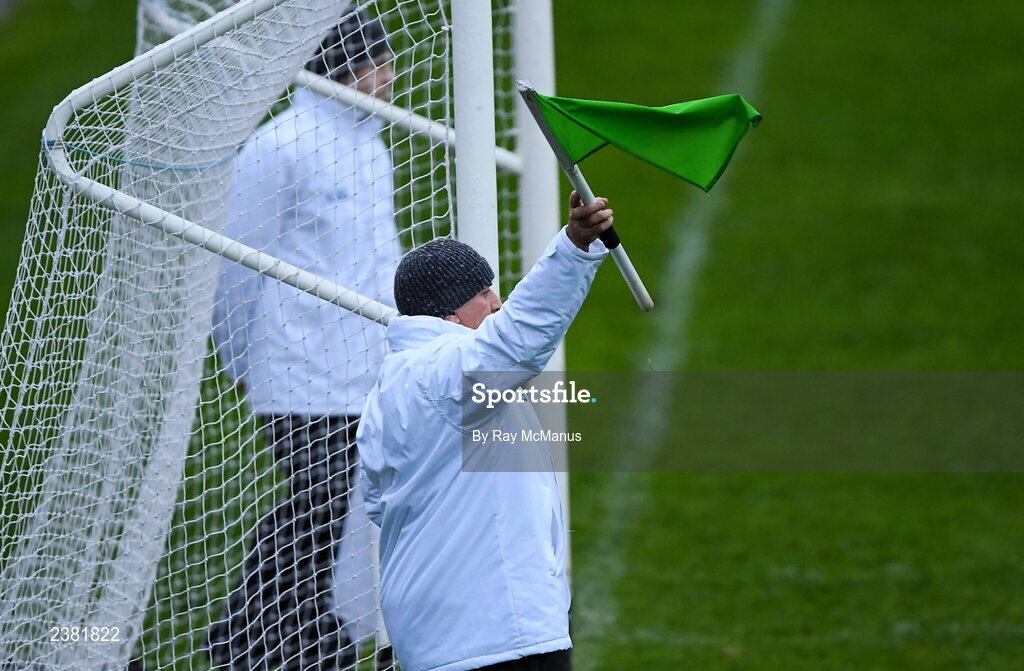 13 November 2022; An umpire waves a green flag to indicate a goal during the AIB Leinster GAA Hurling Senior Club Championship Quarter-Final match between Shamrocks Ballyhale and Castletown Geoghegan at UPMC Nowlan Park in Kilkenny. Photo by Ray McManus/Sportsfile