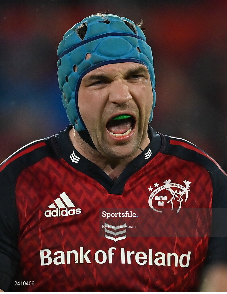 14 January 2023; Tadhg Beirne of Munster celebrates victory at the final whistle of the Heineken Champions Cup Pool B Round 3 match between Munster and Northampton Saints at Thomond Park in Limerick. Photo by Brendan Moran/Sportsfile