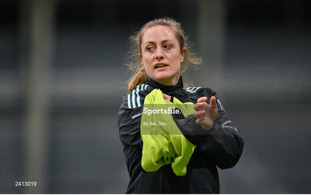 18 January 2023; Elise O'Byrne-White during a Leinster Rugby women's training session at the IRFU High Performance Centre on the Sport Ireland Campus in Dublin. Photo by Seb Daly/Sportsfile