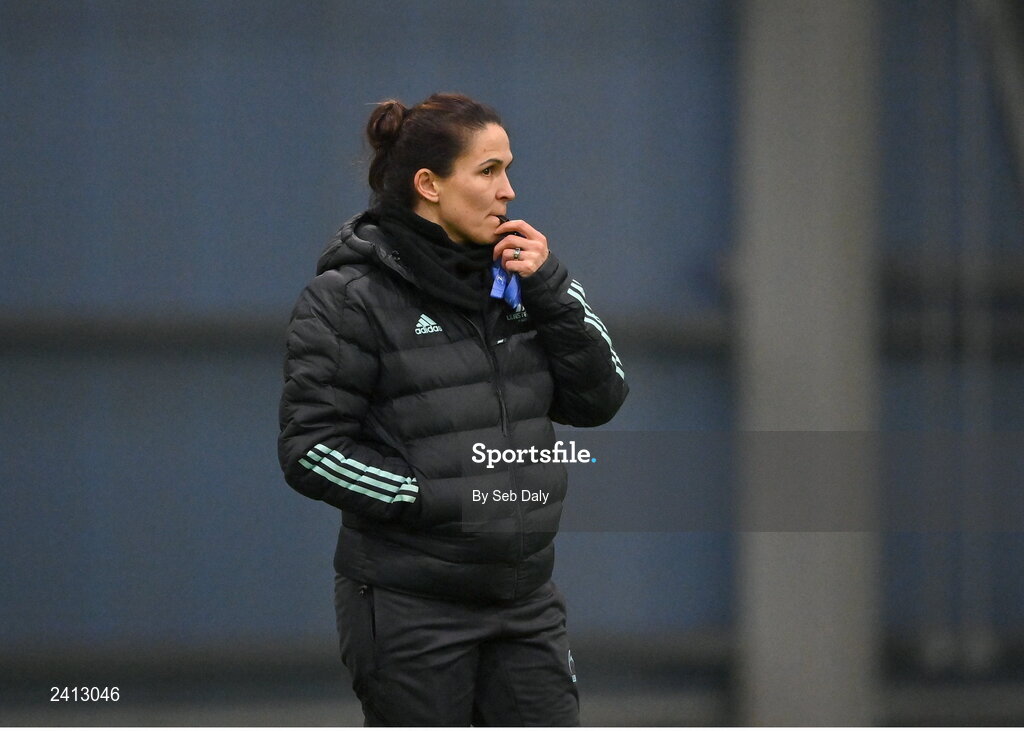 18 January 2023; Head coach Tania Rosser during a Leinster Rugby women's training session at the IRFU High Performance Centre on the Sport Ireland Campus in Dublin. Photo by Seb Daly/Sportsfile