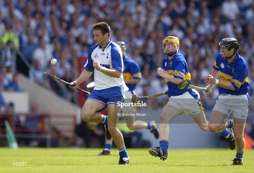 6 June 2004; Dan Shanahan, Waterford, in action against Eamonn Corcoran, centre, and Eddie Enright, Tipperary. Guinness Munster Senior Hurling Championship semi-final, Tipperary v Waterford, Pairc Ui Chaoimh, Cork. Picture credit; Brendan Moran / SPORTSFILE