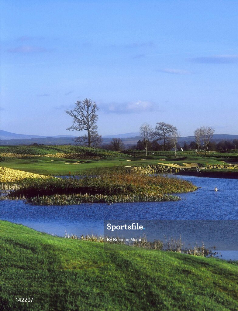 2003; The 16th Green on the New South Course at the K Club, Straffan, Co. Kildare, Ireland. Picture credit; Brendan Moran / SPORTSFILE