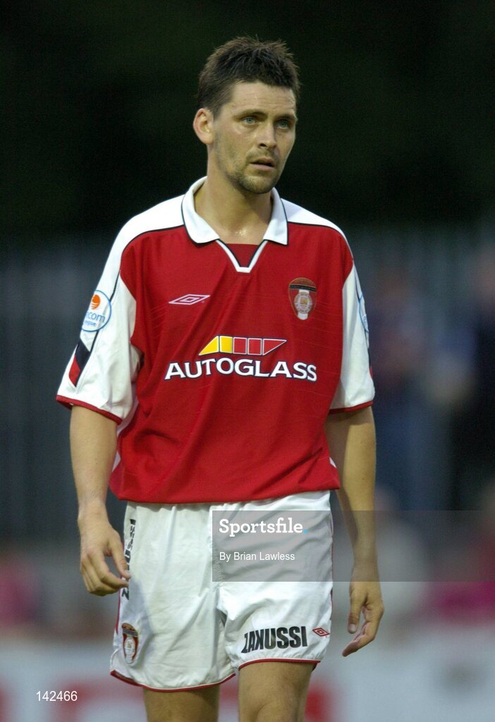 8 June 2004; Darragh Maguire, St. Patrick's Athletic. eircom League, Premier Division, Richmond Park, Dublin. Picture credit; Brian Lawless / SPORTSFILE