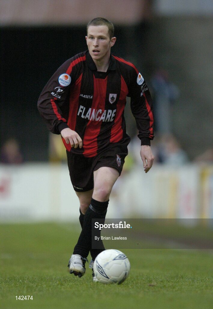 8 June 2004; Sean Prunty, Longford Town. eircom League, Premier Division, St. Patrick's Athletic v Longford, Richmond Park, Dublin. Picture credit; Brian Lawless / SPORTSFILE