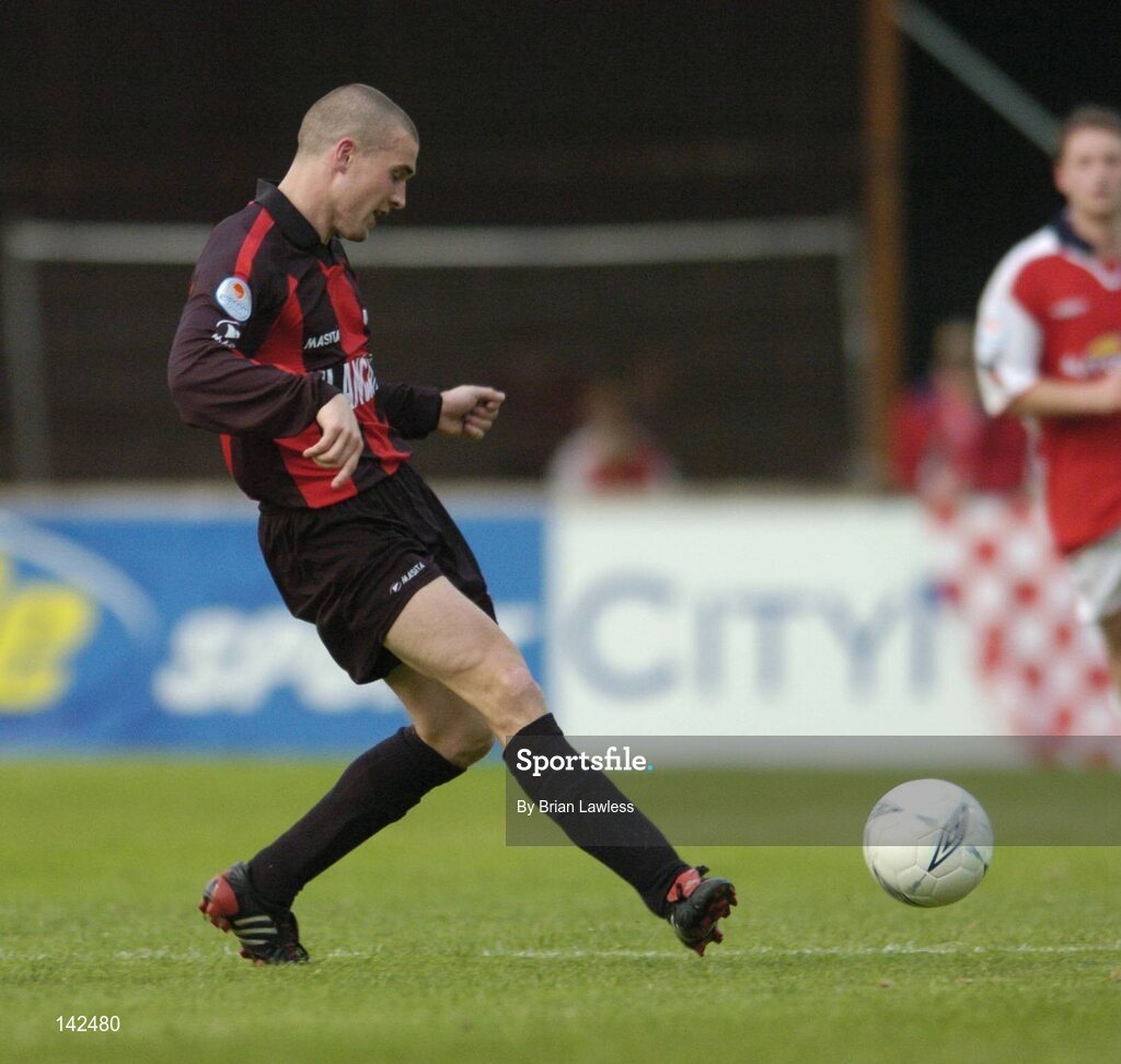 8 June 2004; Shane Barrett, Longford Town. eircom League, Premier Division, St. Patrick's Athletic v Longford, Richmond Park, Dublin. Picture credit; Brian Lawless / SPORTSFILE