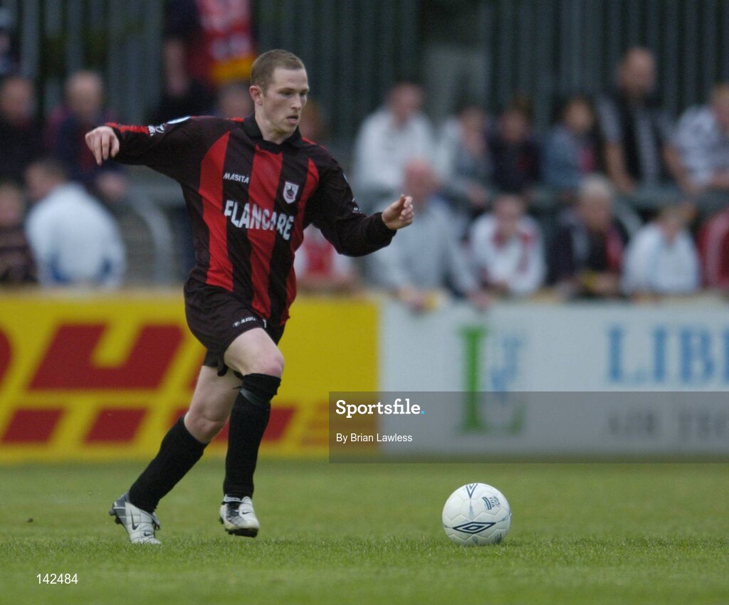 8 June 2004; Sean Prunty, Longford Town. eircom League, Premier Division, St. Patrick's Athletic v Longford, Richmond Park, Dublin. Picture credit; Brian Lawless / SPORTSFILE