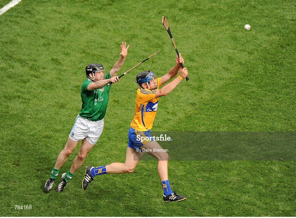 18 August 2013; David McInerney, Clare, in action against Graeme Mulcahy, Limerick. GAA Hurling All-Ireland Senior Championship, Semi-Final, Limerick v Clare, Croke Park, Dublin. Picture credit: Dáire Brennan / SPORTSFILE