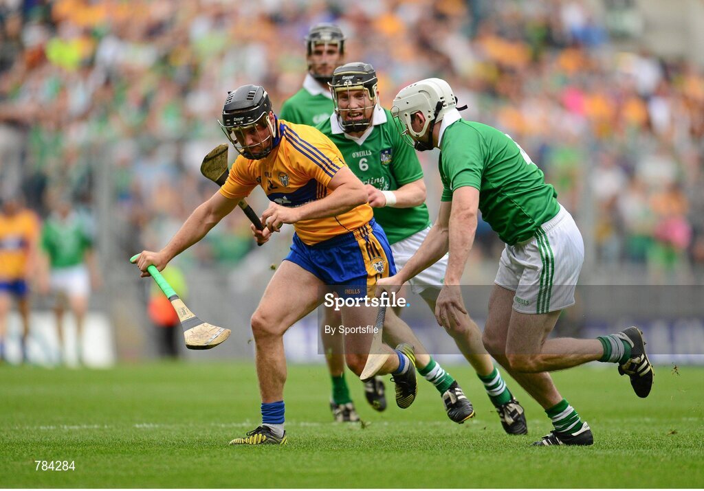 18 August 2013; Colin Ryan, Clare, in action against Wayne McNamara and Tom Condon, right, Limerick. GAA Hurling All-Ireland Senior Championship, Semi-Final, Limerick v Clare, Croke Park, Dublin. Photo by Sportsfile