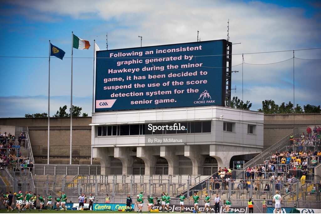 18 August 2013; A Croke Park 'Big Screen' displays a sign indicating that  'Hawk-Eye' score detection system was suspended from use in the senior game following an inconsistant graphic generated by 'Hawk-Eye' in the minor game. GAA Hurling All-Ireland Senior Championship, Semi-Final, Limerick v Clare, Croke Park, Dublin. Picture credit: Ray McManus / SPORTSFILE