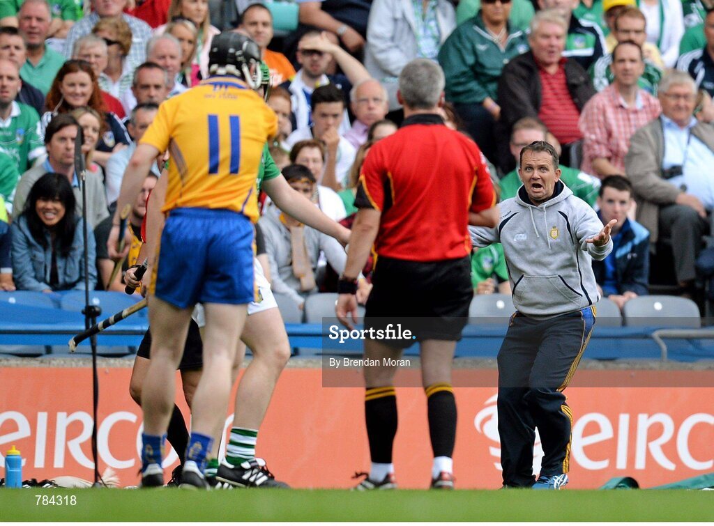18 August 2013; Clare manager Davy Fitzgerald queries a call by referee Johnny Ryan. GAA Hurling All-Ireland Senior Championship, Semi-Final, Limerick v Clare, Croke Park, Dublin. Picture credit: Brendan Moran / SPORTSFILE