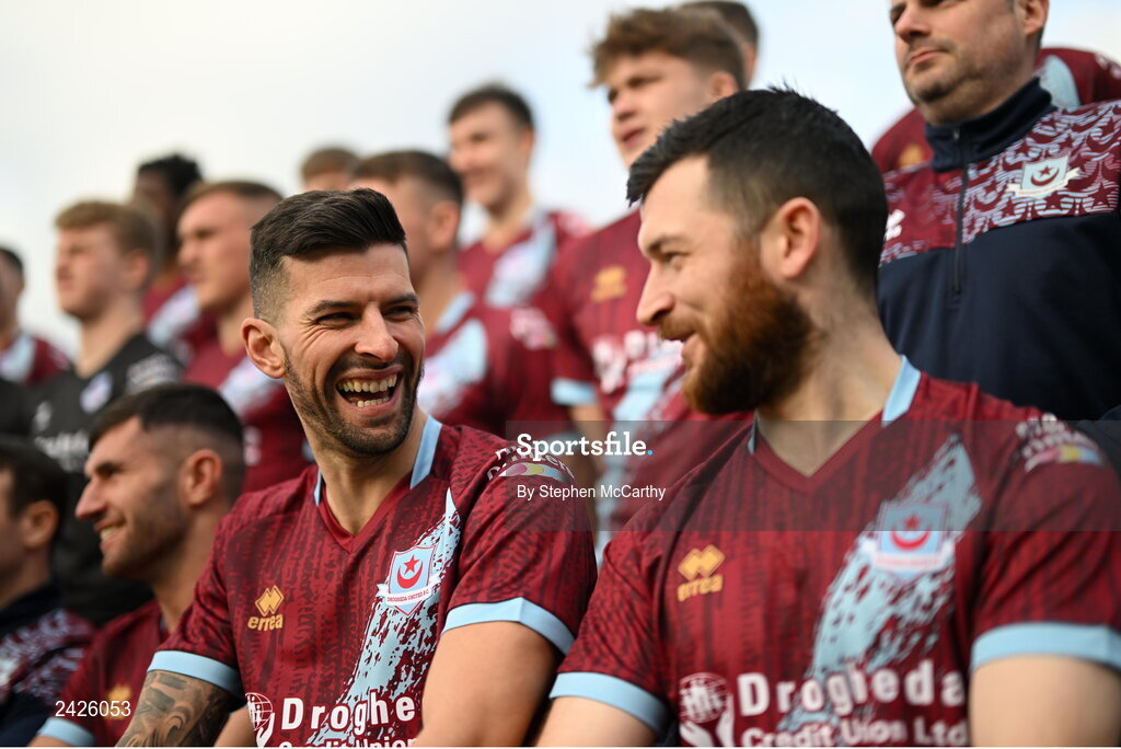 6 February 2023; Adam Foley, Ryan Brennan, right, and team-mates prepare for a squad photograph during a Drogheda United squad portrait session at Weaver's Park in Drogheda, Louth. Photo by Stephen McCarthy/Sportsfile