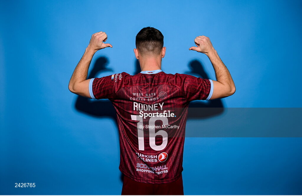 6 February 2023; Dayle Rooney poses for a portrait during a Drogheda United squad portrait session at Weaver's Park in Drogheda, Louth. Photo by Stephen McCarthy/Sportsfile