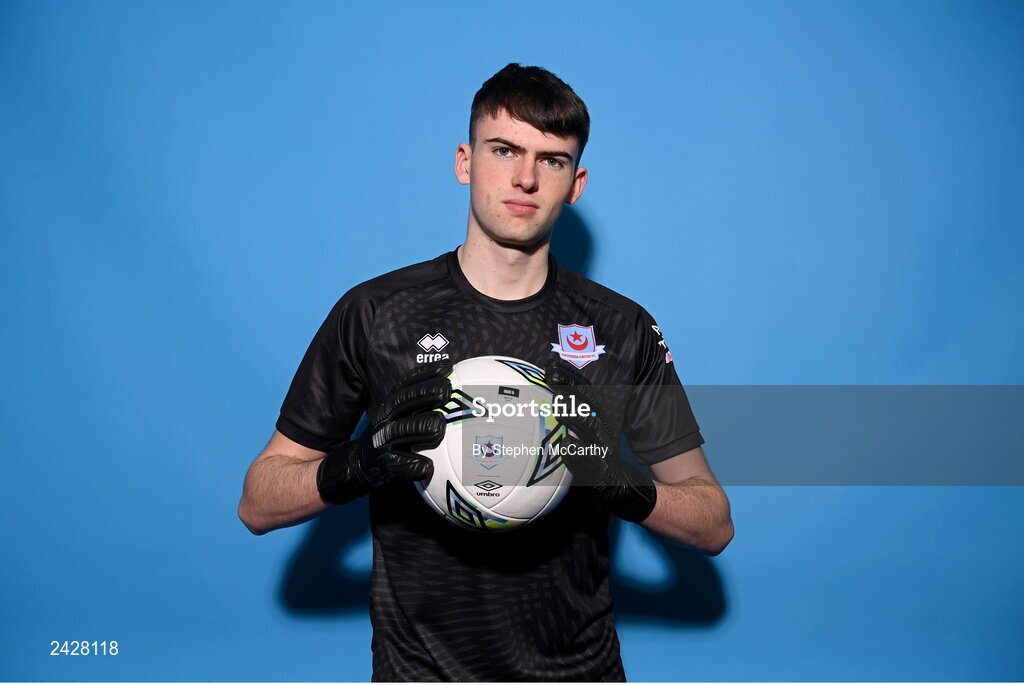 6 February 2023; Goalkeeper Andrew Wogan poses for a portrait during a Drogheda United squad portrait session at Weaver's Park in Drogheda, Louth. Photo by Stephen McCarthy/Sportsfile