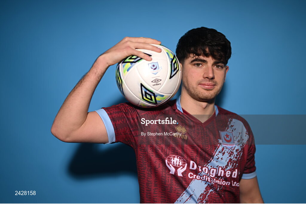6 February 2023; Darragh Noone poses for a portrait during a Drogheda United squad portrait session at Weaver's Park in Drogheda, Louth. Photo by Stephen McCarthy/Sportsfile