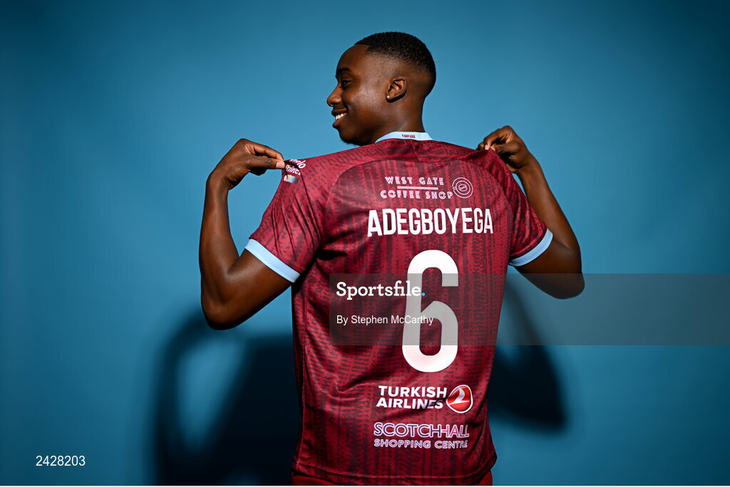 6 February 2023; Emmanuel Adegboyega poses for a portrait during a Drogheda United squad portrait session at Weaver's Park in Drogheda, Louth. Photo by Stephen McCarthy/Sportsfile