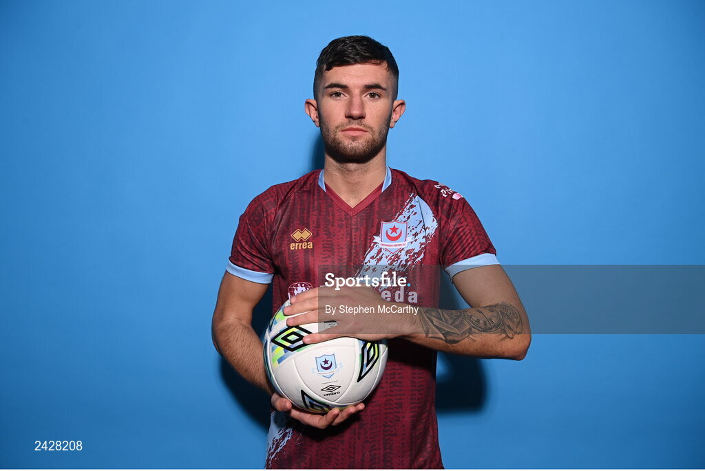 6 February 2023; Luke Heeney poses for a portrait during a Drogheda United squad portrait session at Weaver's Park in Drogheda, Louth. Photo by Stephen McCarthy/Sportsfile