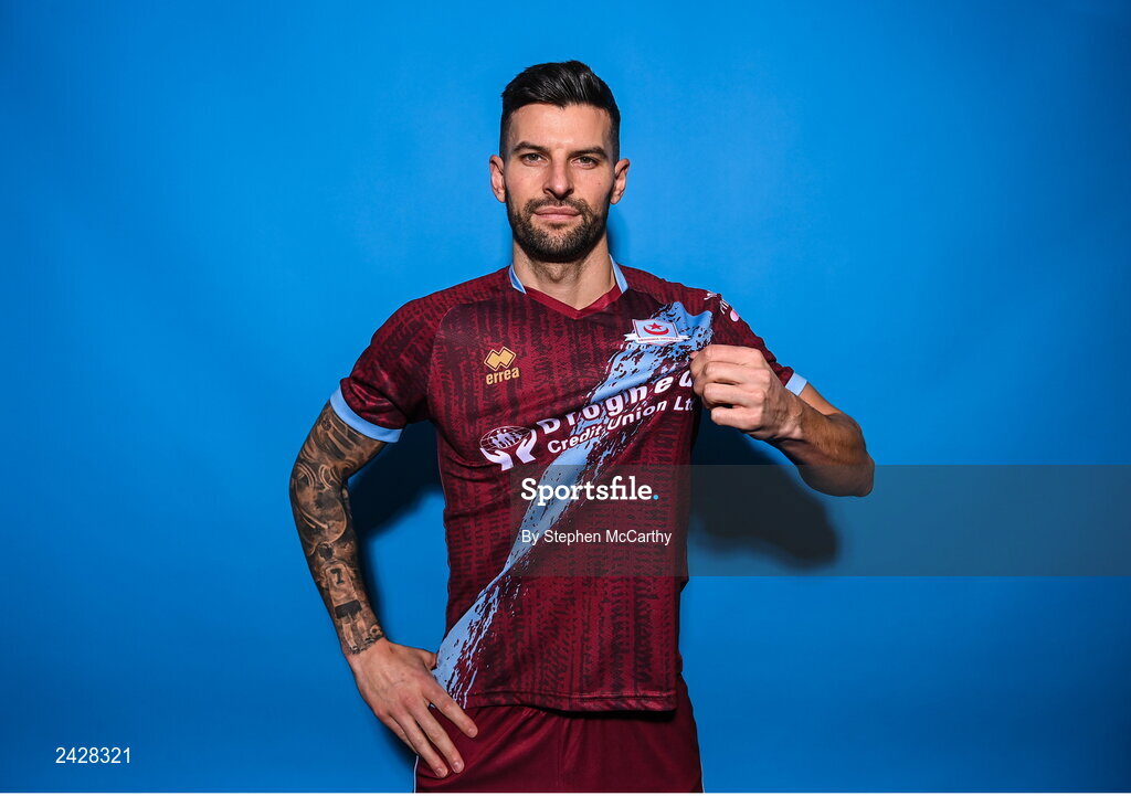 6 February 2023; Adam Foley poses for a portrait during a Drogheda United squad portrait session at Weaver's Park in Drogheda, Louth. Photo by Stephen McCarthy/Sportsfile
