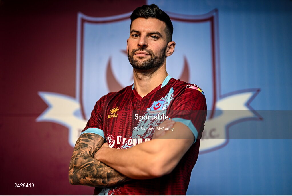 6 February 2023; Adam Foley poses for a portrait during a Drogheda United squad portrait session at Weaver's Park in Drogheda, Louth. Photo by Stephen McCarthy/Sportsfile