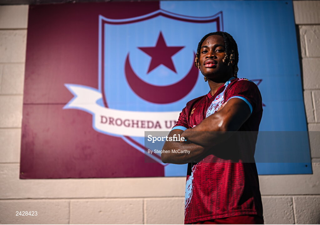 6 February 2023; Victor Arong poses for a portrait during a Drogheda United squad portrait session at Weaver's Park in Drogheda, Louth. Photo by Stephen McCarthy/Sportsfile