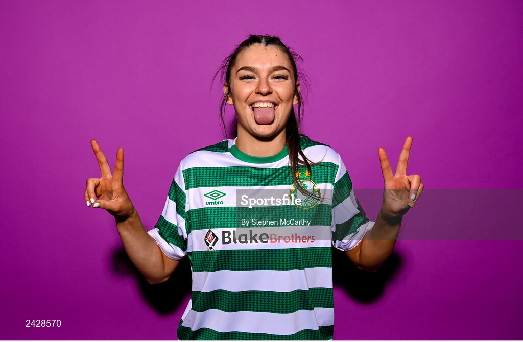 7 February 2023; Maria Reynolds poses for a portrait during a Shamrock Rovers squad portrait session at Roadstone Group Sports Club in Dublin. Photo by Stephen McCarthy/Sportsfile
