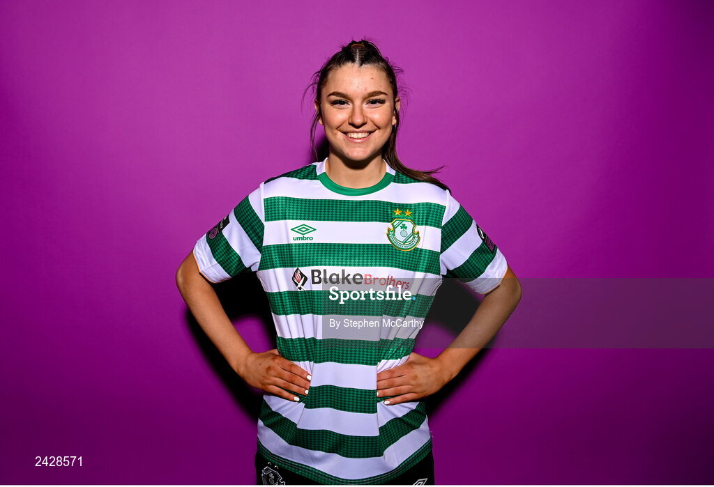 7 February 2023; Maria Reynolds poses for a portrait during a Shamrock Rovers squad portrait session at Roadstone Group Sports Club in Dublin. Photo by Stephen McCarthy/Sportsfile