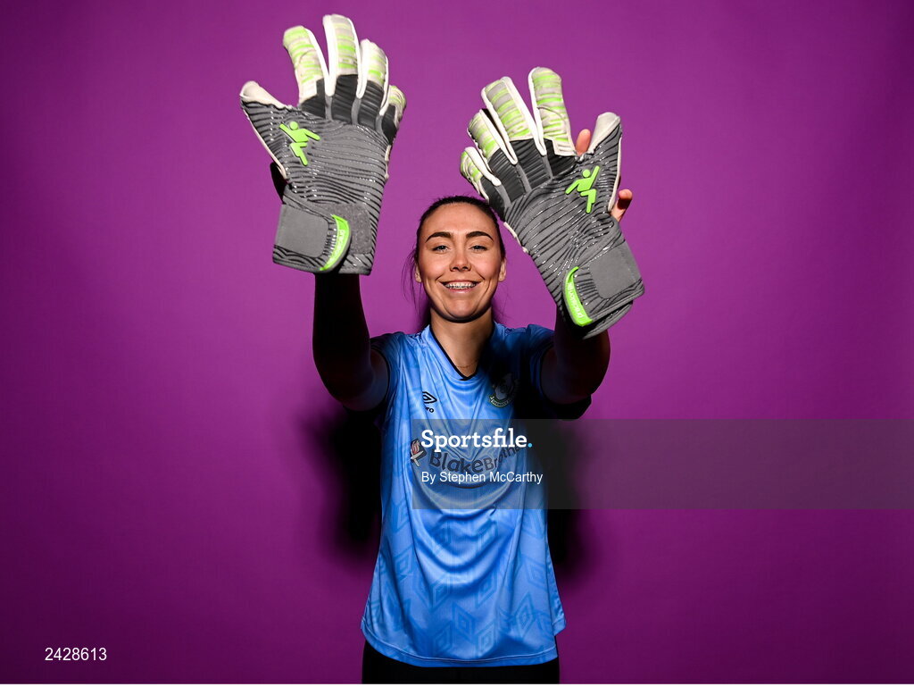 7 February 2023; Goalkeeper Amanda Budden poses for a portrait during a Shamrock Rovers squad portrait session at Roadstone Group Sports Club in Dublin. Photo by Stephen McCarthy/Sportsfile