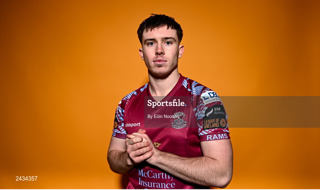 15 February 2023; James O'Leary poses for a portrait during a Cobh Ramblers squad portrait session at Lotamore Park in Mayfield, Cork. Photo by Eóin Noonan/Sportsfile