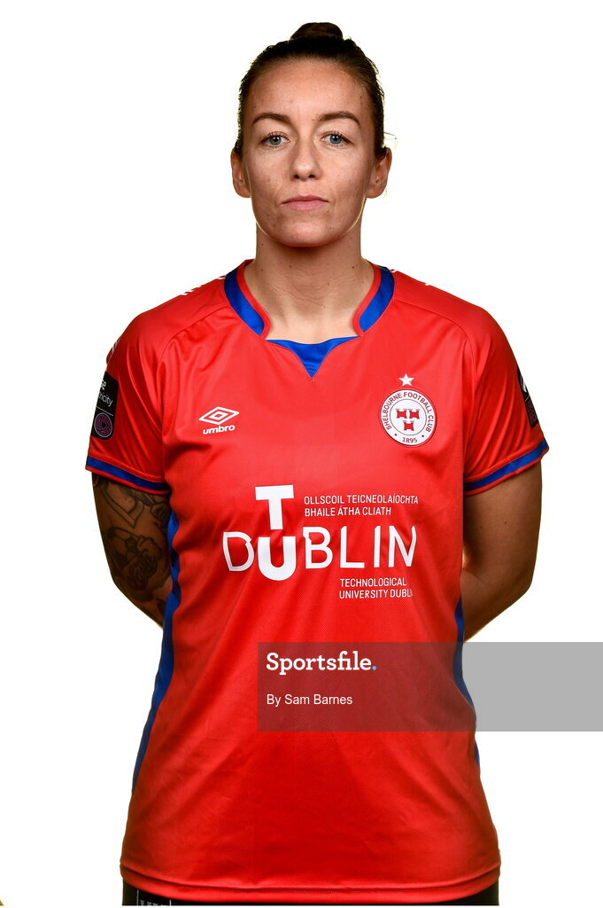 20 February 2023; Pearl Slattery during a Shelbourne squad portrait session at Tolka Park in Dublin. Photo by Sam Barnes/Sportsfile