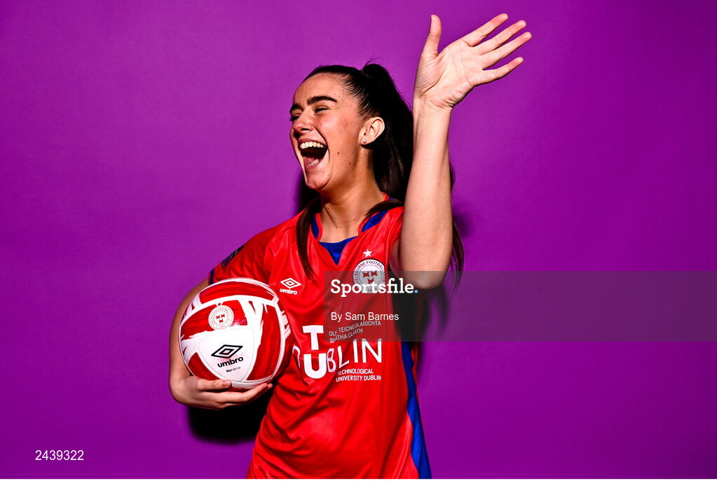 20 February 2023; Alex Kavanagh poses for a portrait during a Shelbourne squad portrait session at Tolka Park in Dublin. Photo by Sam Barnes/Sportsfile