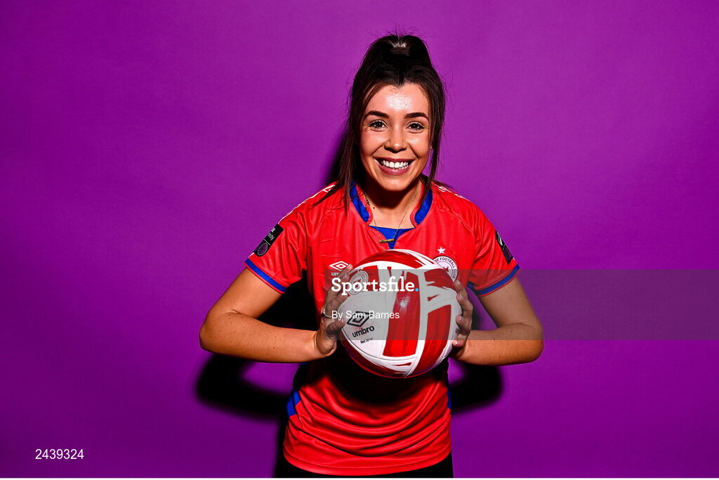 20 February 2023; Sophie Watters poses for a portrait during a Shelbourne squad portrait session at Tolka Park in Dublin. Photo by Sam Barnes/Sportsfile