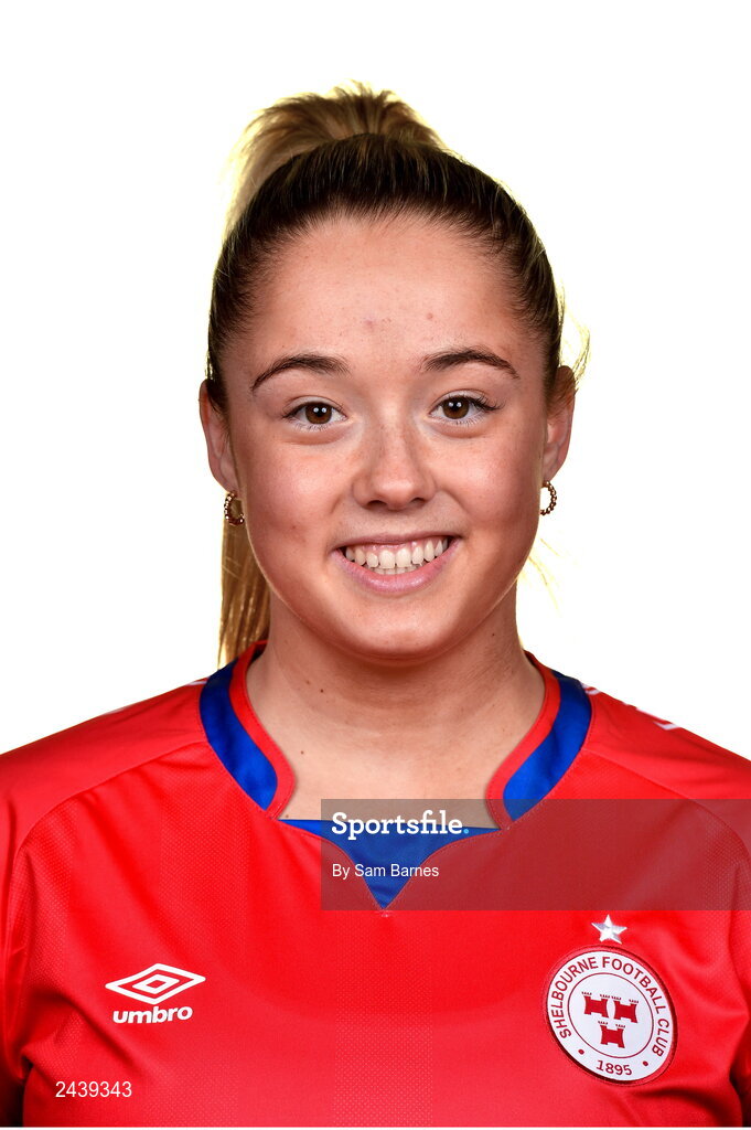 20 February 2023; Nadine Clare poses for a portrait during a Shelbourne squad portrait session at Tolka Park in Dublin. Photo by Sam Barnes/Sportsfile